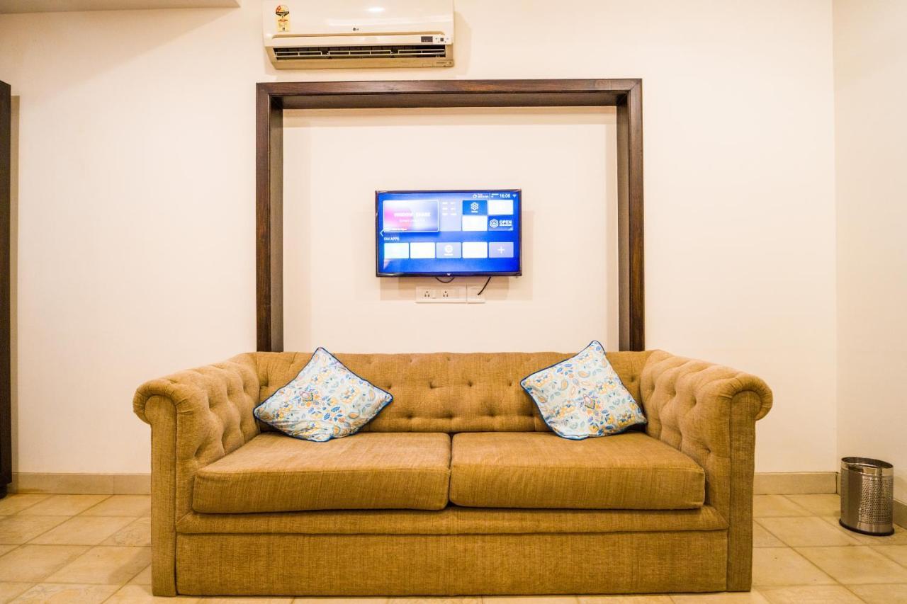 Marine Studios Le Pension Candolim Exterior photo